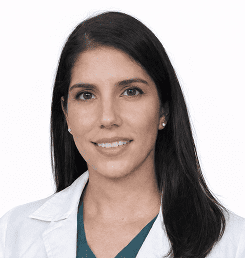 DR. Adriana